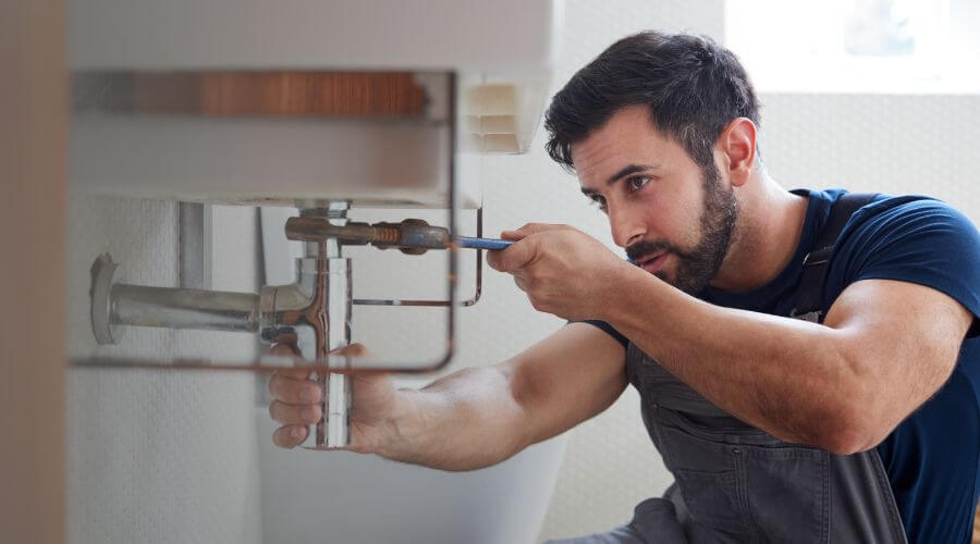 Garbage disposal repair in Climbing Hill, IA